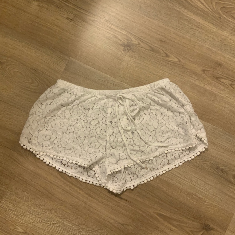 H&M lace shorts